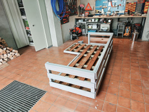 Photo de galerie - Le processus de peinture a commencé. 