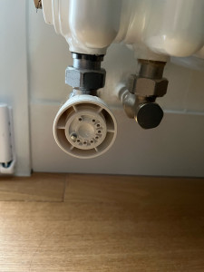 Photo de galerie - Remplacement, robinet de radiateur et radiateur