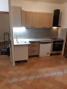 Photo de galerie - Déposé murs porteurs ajouter bastin enduit pose nouvelle cuisine