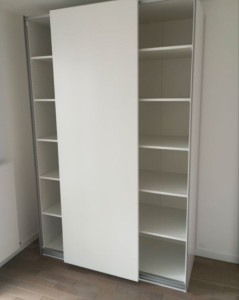 Photo de galerie - Montage de meubles 
- Armoire
- Cuisine
- Lit
- Commode 
- Etc ..