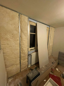 Photo de galerie - Peinture plastifié+isolation+ placo sur rails+ enduit/poncage+ peinture finale