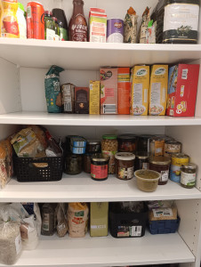 Photo de galerie - Rangement prope monsieur content