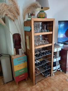 Photo de galerie - Cave a vin et rangement de verres