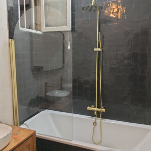 Photo de galerie - 

rénovation d'une salle d'une salle de bain.