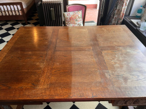 Photo de galerie - Cirage d’un bureau ! (Avant/après)