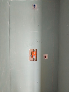 Photo de galerie - Robinetterie douche encastrable avant scellement 