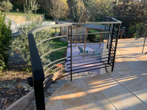 Photo de galerie - Après mise en peinture de barrière en fer forger (restaurer par mes soins)