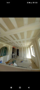 Photo de galerie - Chantier préparation avant mise en Peinture Plafond Mât et Murs Satinée.