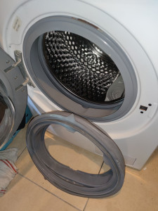 Photo de galerie - Remplacement joint hublot de lave-linge