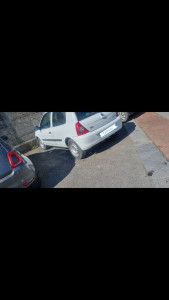 Photo de galerie - Remise en état des 4 jante clio 2