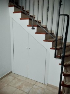 Photo de galerie - Création de portes du placard sous escalier








création de porte sous escalier existant

