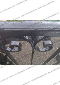 Photo de galerie - APRES
Rénovation et mise en peinture de 3 balconnets anciens  
