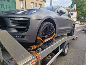 Photo de galerie - Transport de véhicules - Remorquage