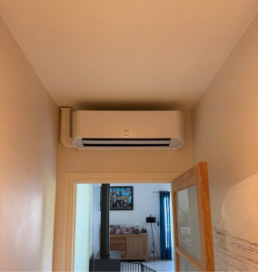 Photo de galerie - Installation, entretien et dépannage de climatisation. Travail propre et rapide, devis sur demande.