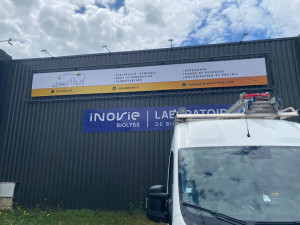 Photo de galerie - PUB en gros 