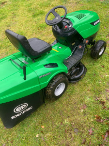 Photo de galerie - Réparation tondeuse autoportée 