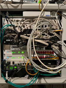 Photo de galerie - Création de prises rj45 