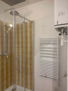 Photo de galerie - Rénovation salle de bain et chauffe eau 





