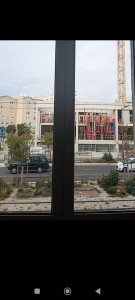 Photo de galerie - Je nettois et je fais briller vos vitres. 