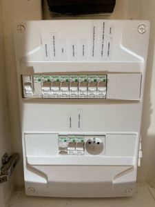 Photo de galerie - Installation de nouveaux table électrique