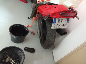 Photo de galerie - Nettoyage carbu mettre des nouveaux joints réparer 600 bandit