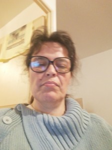 Photo de galerie - C est moi en photo je cherche un service mes pas a prix d or comme certain on l habitude de faire car je panse que les gens ici on la ah ou le rsa ou pire il non pas les. Moyens de ce payer des réparation plus cher que le réparateur. Merci à vous 