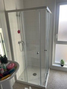 Photo de galerie - Remplacement cabine de douche 