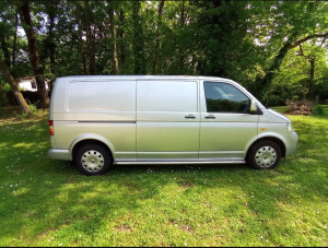 Photo de galerie - Volkswagen T5 rallongé 10m3 environ