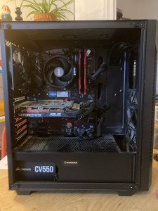 Photo de galerie - Ordinateur, nettoyé et réparé pour un particulier voulant jouer aux jeux vidéos.