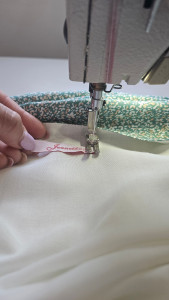 Photo de galerie - Bonjour 
Je suis couturière professionnelle. 