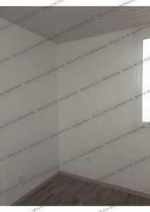 Photo de galerie - APRES
Rénovation d' une chambre année 50 
Isolation, électricité, placo, lambris au plafond, lino, mise en peinture