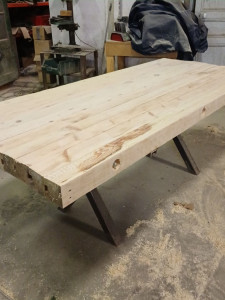 Photo de galerie - Pied en fer pour réalisation de tables et autres...