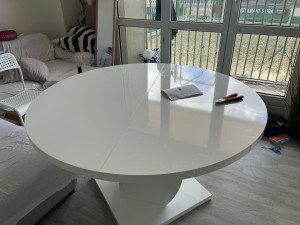 Photo de galerie - Montage table manger 