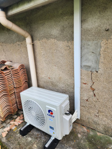 Photo de galerie - Instalation et mise en service d'un bi-split.