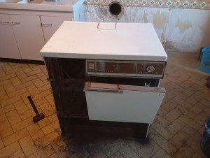 Photo de galerie - évacuation d'une cuisinière a bois en fonte 