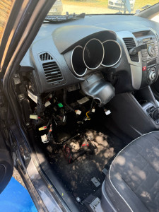 Photo de galerie - Remplacement de l’accouplement élastique sur une crémaillère KIA
