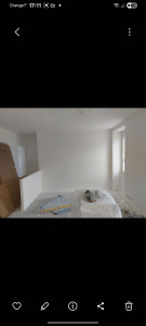 Photo de galerie - Lissage des murs avec mise en peinture