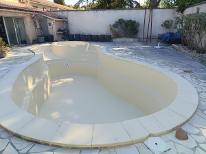 Photo de galerie - Rénovation piscine coque polyester