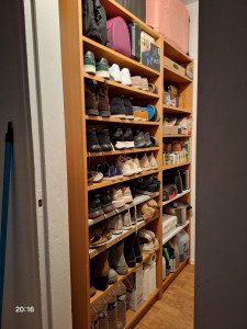 Photo de galerie - étagère pour les chaussures 