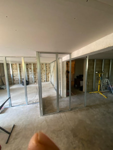 Photo de galerie - Pose de structure métallique pour placo 