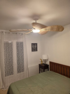 Photo de galerie - Ventilateur motorisé diametre 135cm équipé de lumière 2700, 4000, 6500K