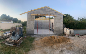 Photo de galerie - Réalisation d’un garage pour accueillir un camping-car 
