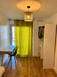 Photo de galerie - Montage meuble (dressing, bureau, chaise), Pose luminaire ... 