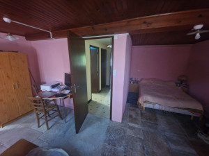 Photo de galerie - Rénovation complète en moulures et appareillage Iboco