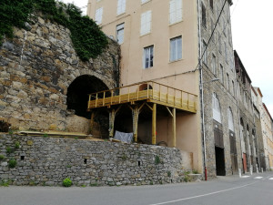 Photo de galerie - Terrasse sur pilotis 