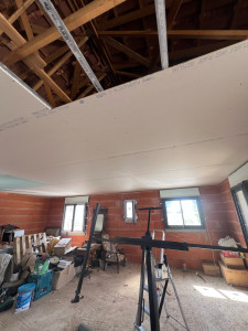 Photo de galerie - Ferraillage et placage d’un plafond, en BA13