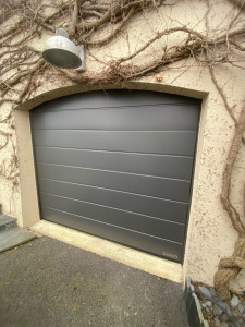 Photo de galerie - Pose de porte de garage