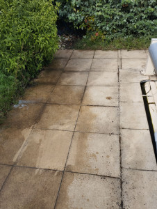 Photo de galerie - Nettoyage terrasse piscine 