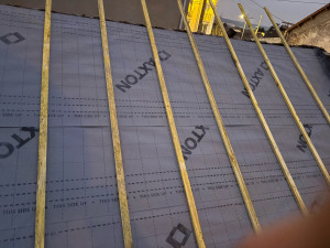 Photo de galerie - Réalisation d’une toiture complète mise en place d’écran sous toiture avec ses contre Lito