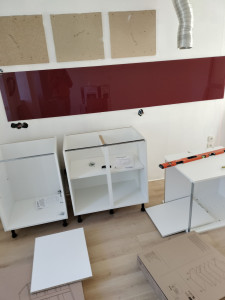 Photo de galerie - Montage des meubles en kit 